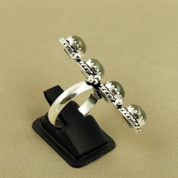 Natural Labradorite Sterling Silver Plated Handmade Ring - Size 7.5 — photo 3