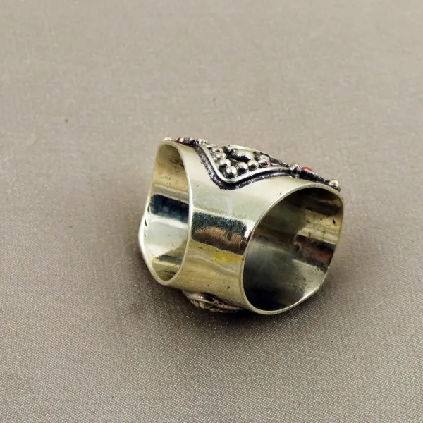 Tibetan Copal & Red Coral Handmade Ethnic Choker Ring - Size 9 — photo 3